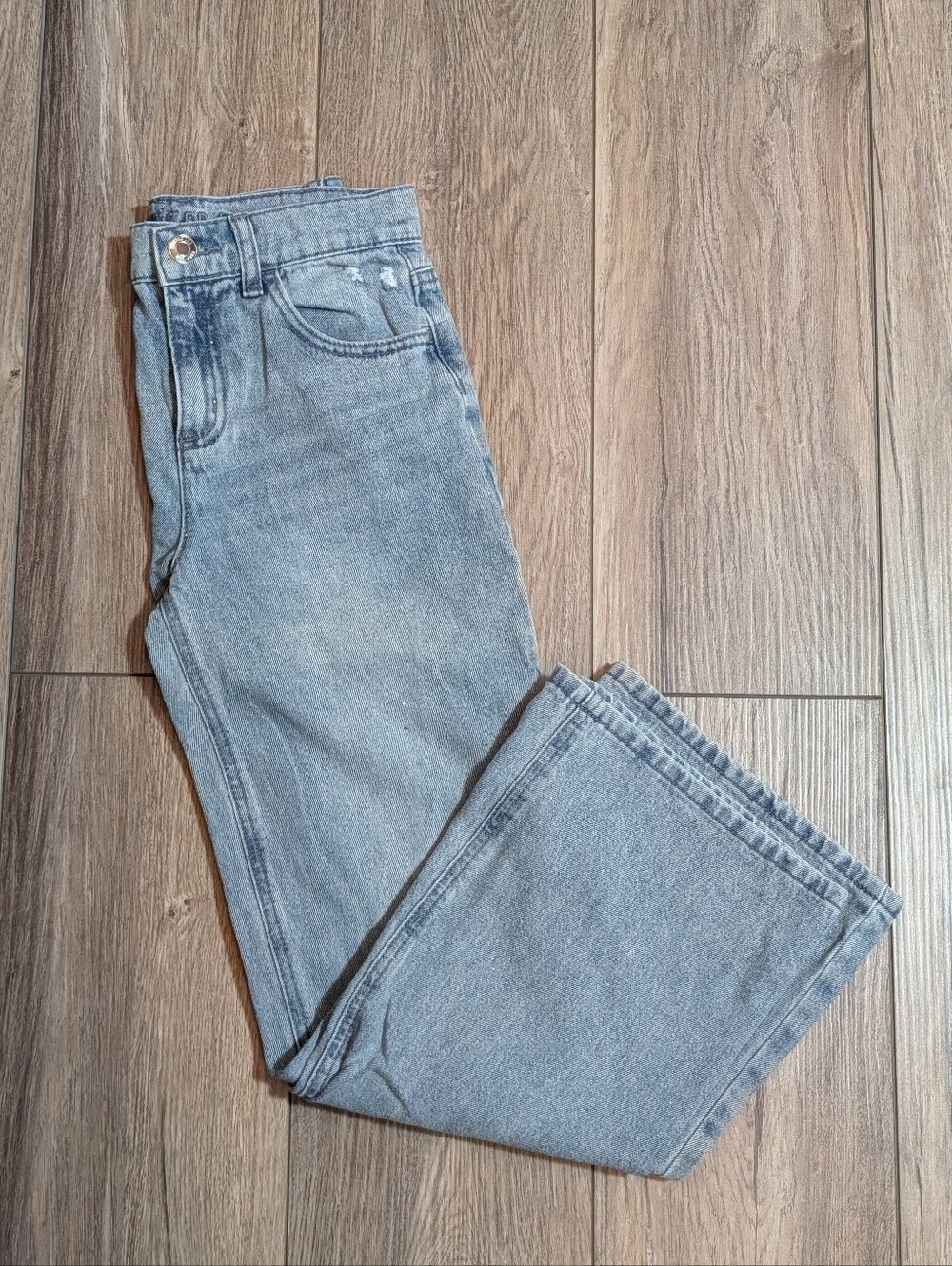 Limited Too Girls' Light Blue Sparkly Straight-Leg Jeans